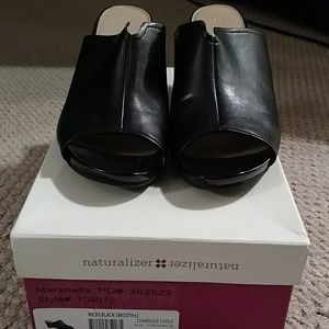 Slip on wedge professional shoes
